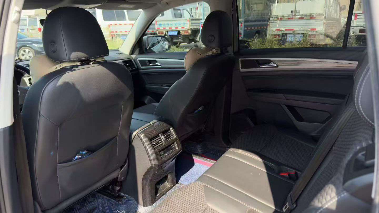 Volkswagen Teramont 4