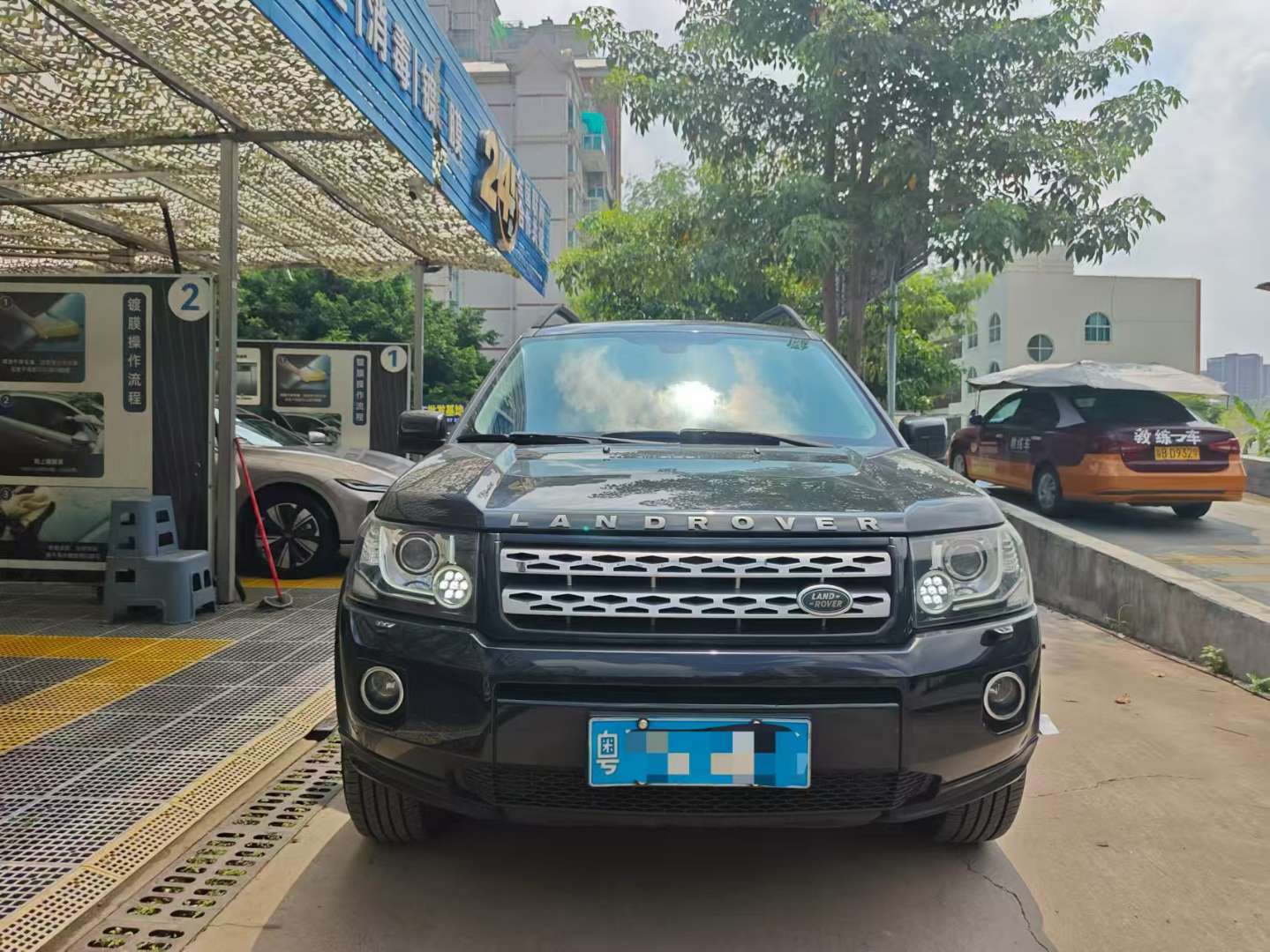 Land Rover Freelander 2