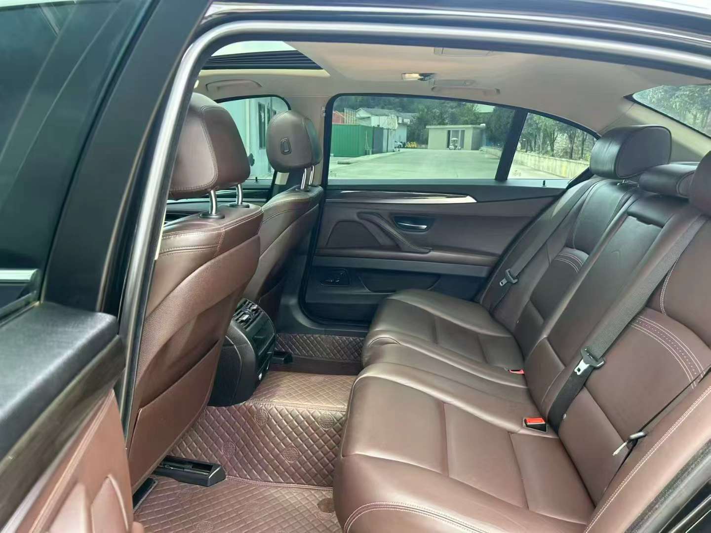 BMW 5 Series 2017 525Li Luxury 6