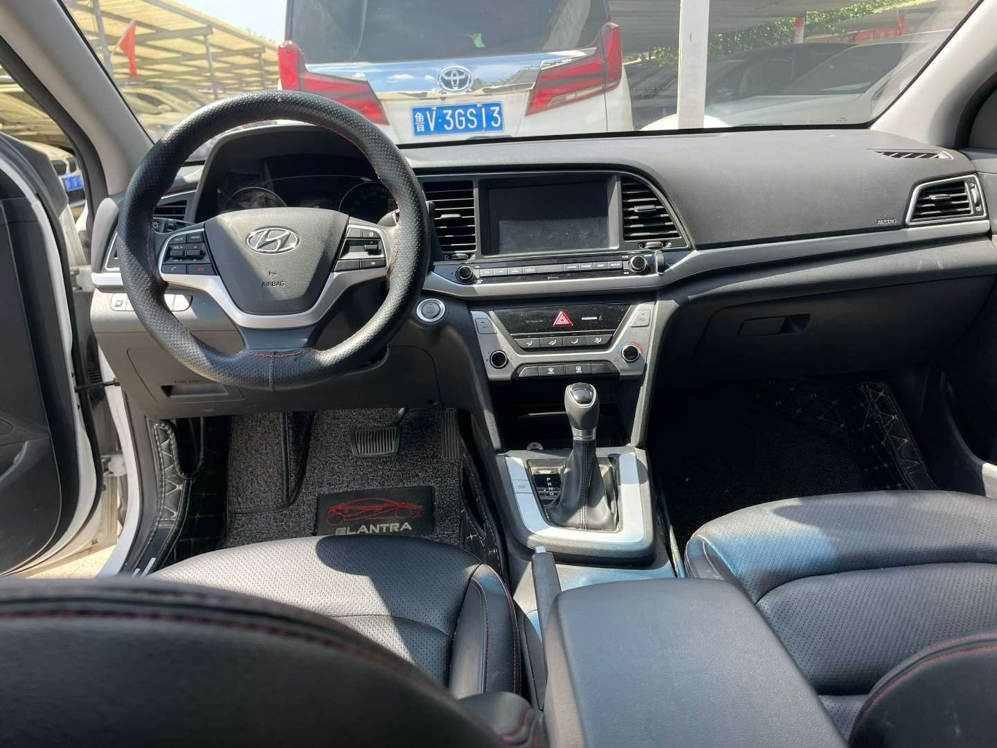 Hyundai Elantra 1.6L Automatic 4
