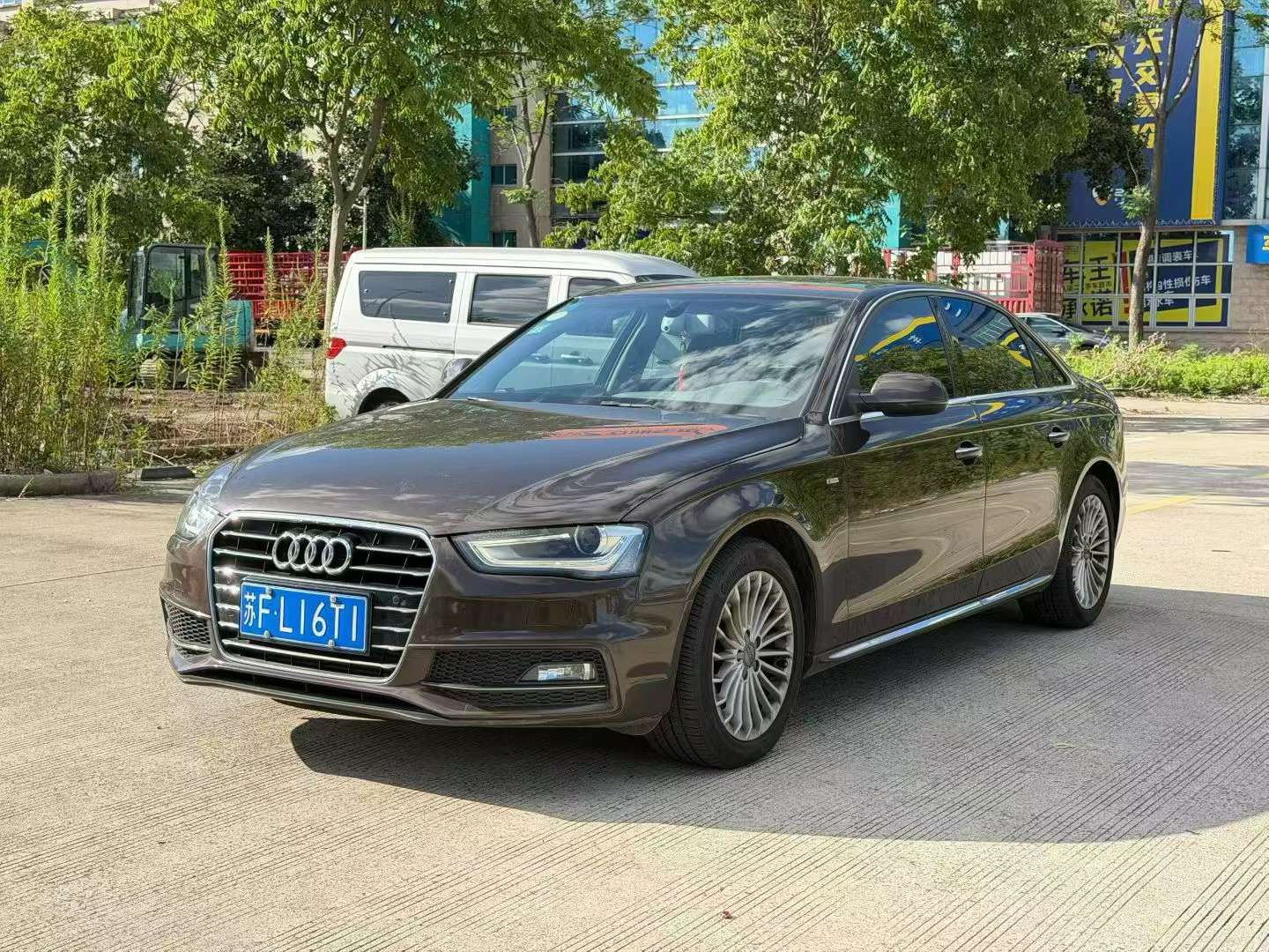 Audi A4L Classic Comfort 2