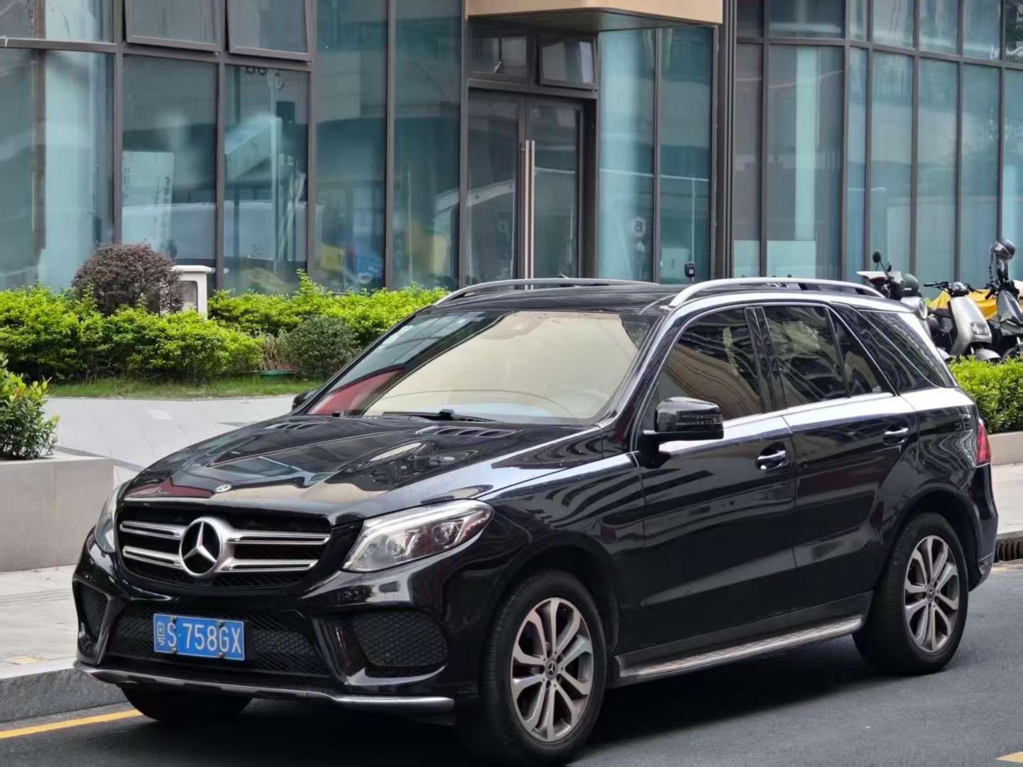 Mercedes-Benz GLE 2018 3.0T Dynamic Collector Edition