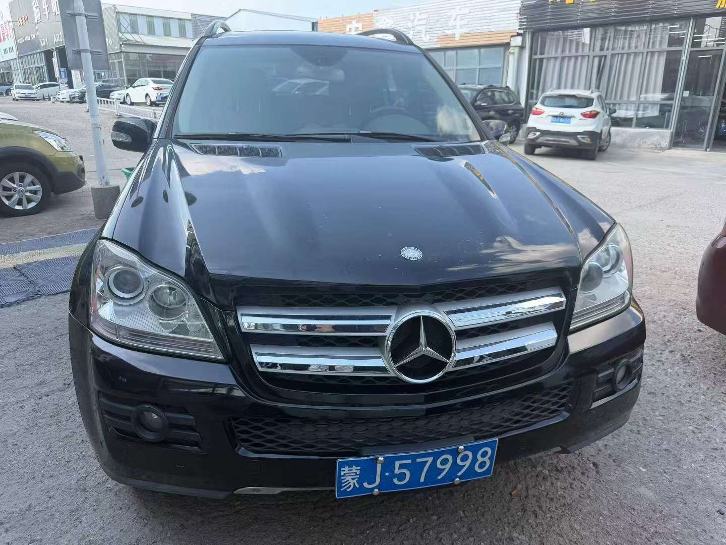 Mercedes-Benz GL-Class 2