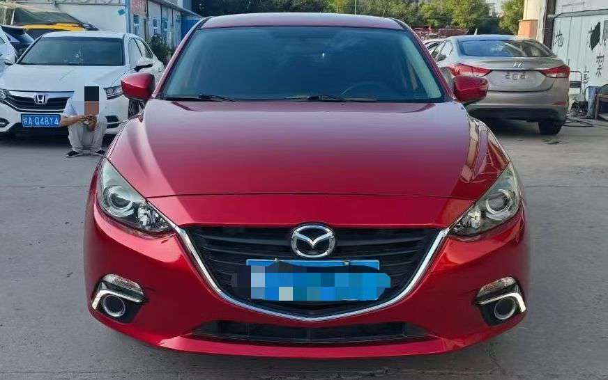 Mazda Axela