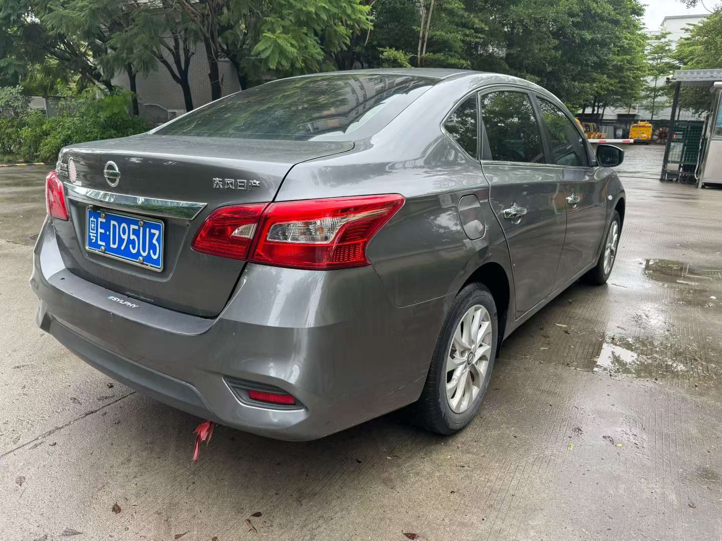 Nissan Sylphy 1.6L Automatic 5