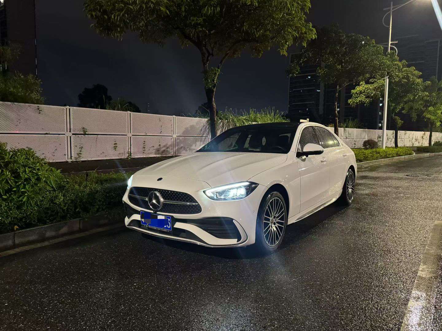 Mercedes-Benz C-Class C260L Sport Edition