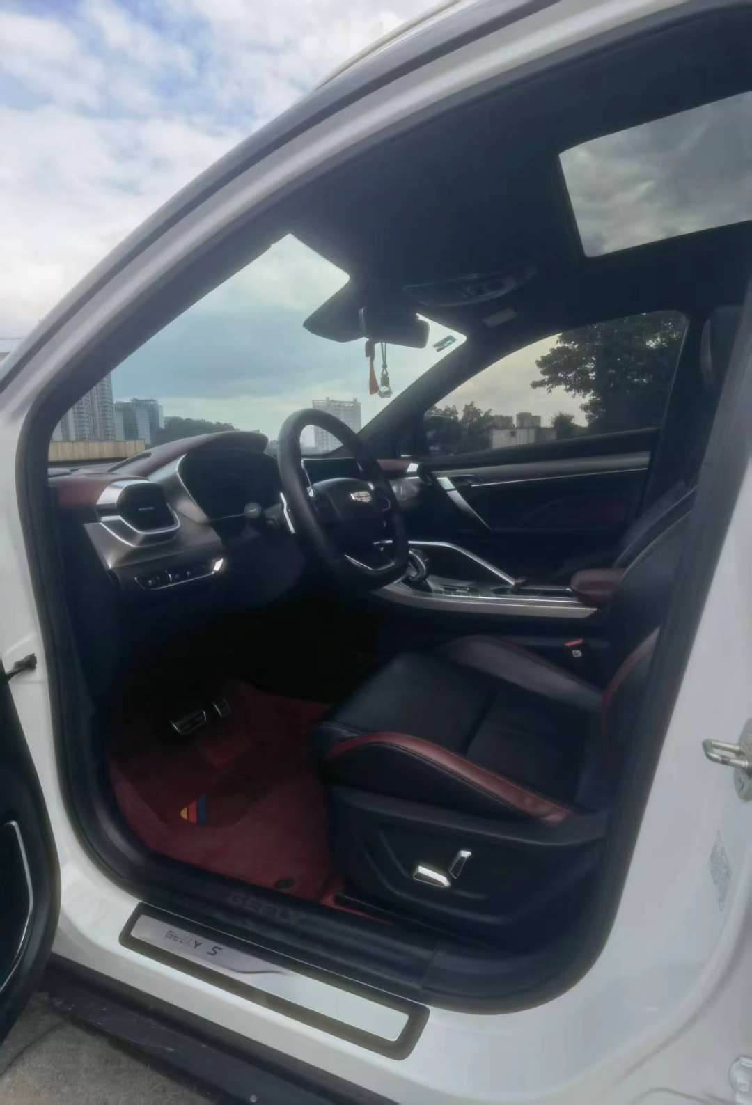Geely Binyue 2020 1.5T Automatic Large Sunroof High Trim 4