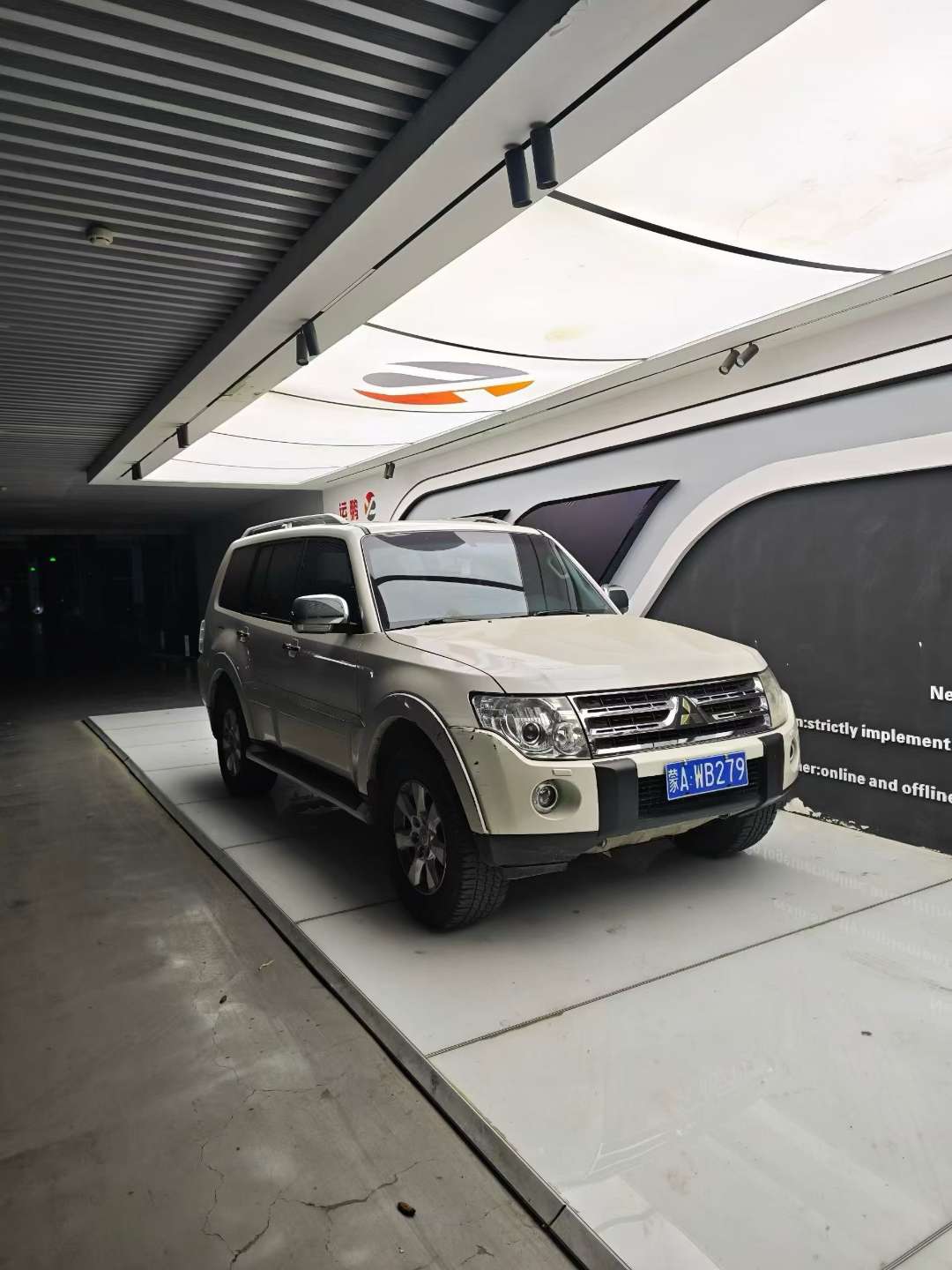 Mitsubishi Pajero 2012 V93 2
