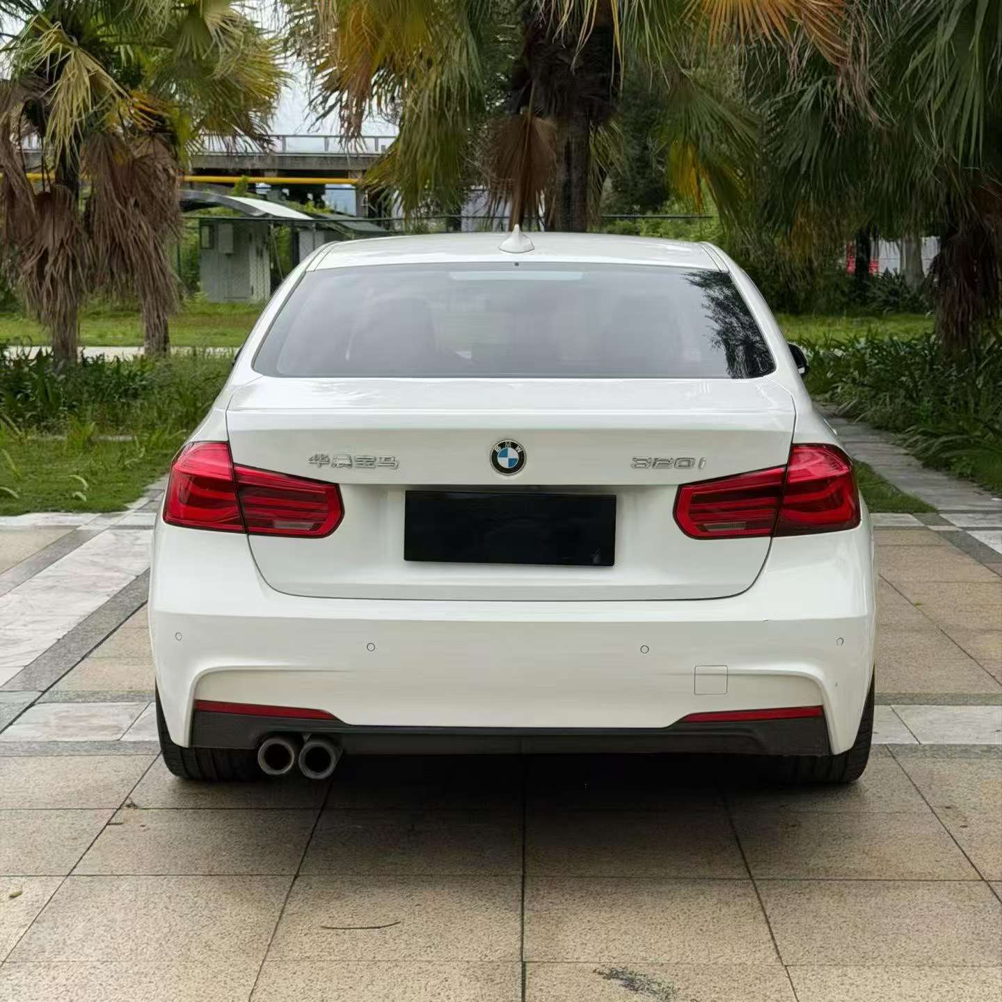 BMW 3 Series 2.0T M Sport Package 4
