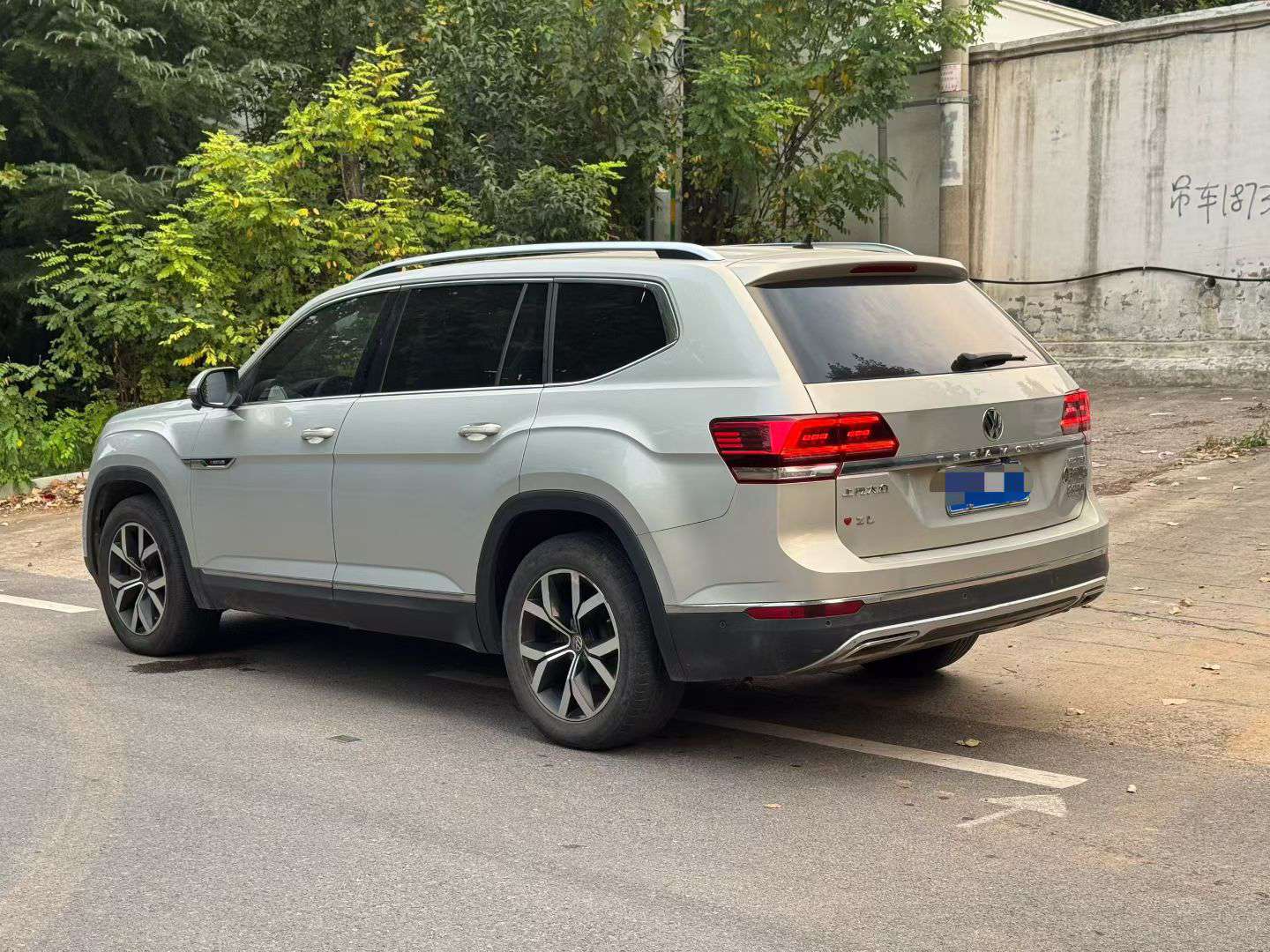 Volkswagen Teramont 380 4WD Luxury 2