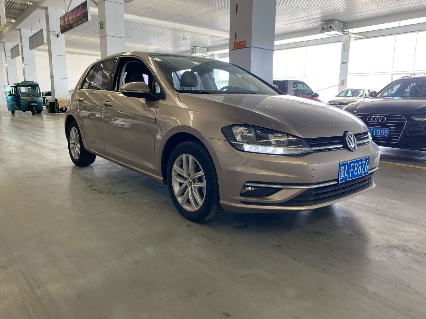 Volkswagen Golf 1.4T 2