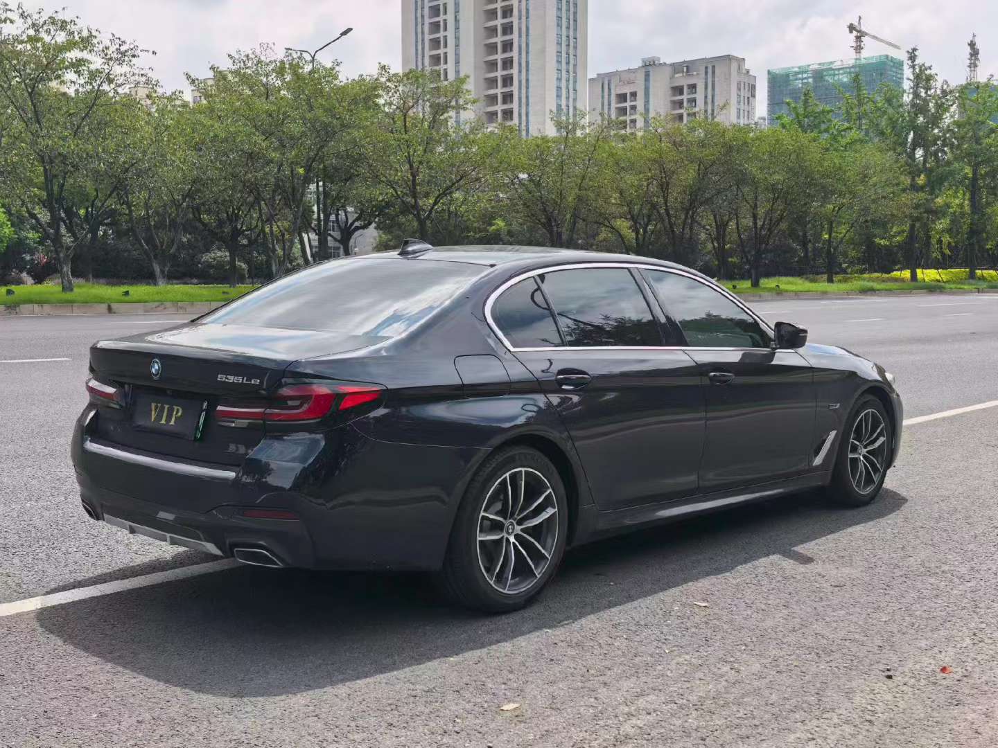 BMW 5 Series 2022 2.0T Pioneer Edition M Sport Package 7