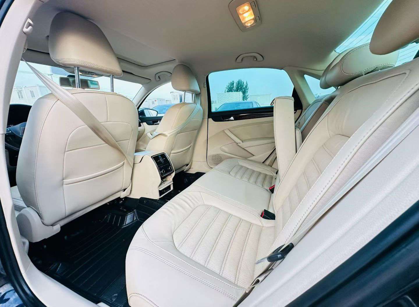 Volkswagen Passat 2013 Yuzun 5