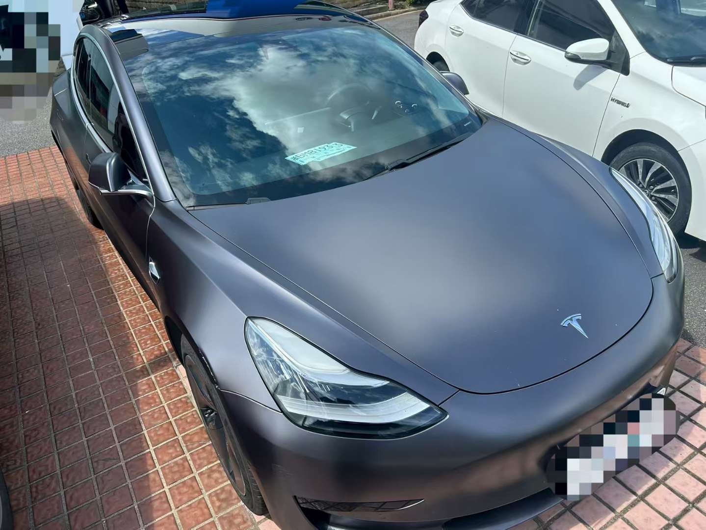 Tesla Model 3 Standard Rear-Wheel Drive