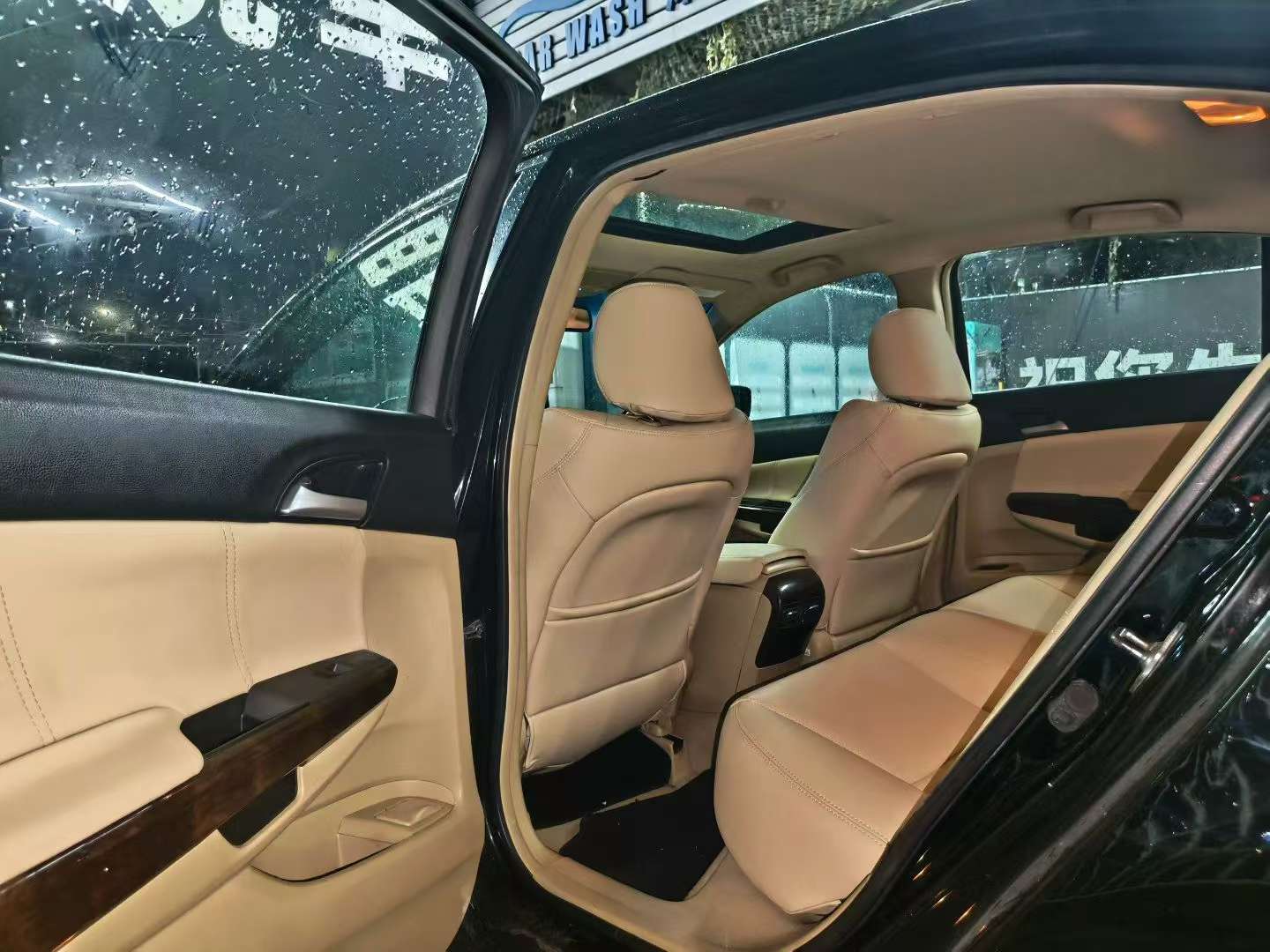 Honda Accord 2.0L Automatic SE 5
