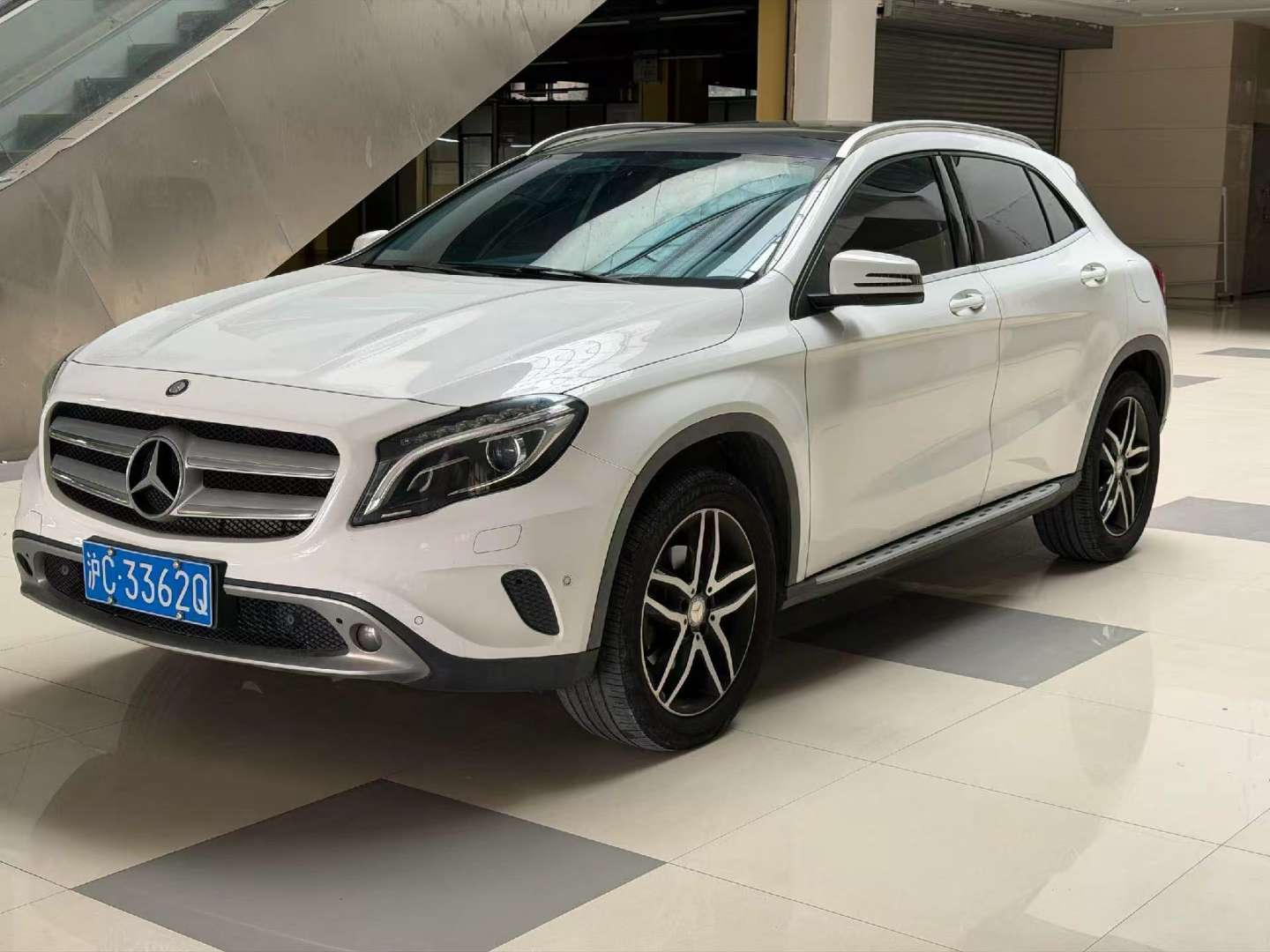Mercedes-Benz GLA 2015 220 4MATIC 2.0T Fashion 3