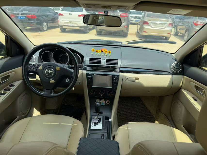 Mazda 3 1.6 Automatic 7