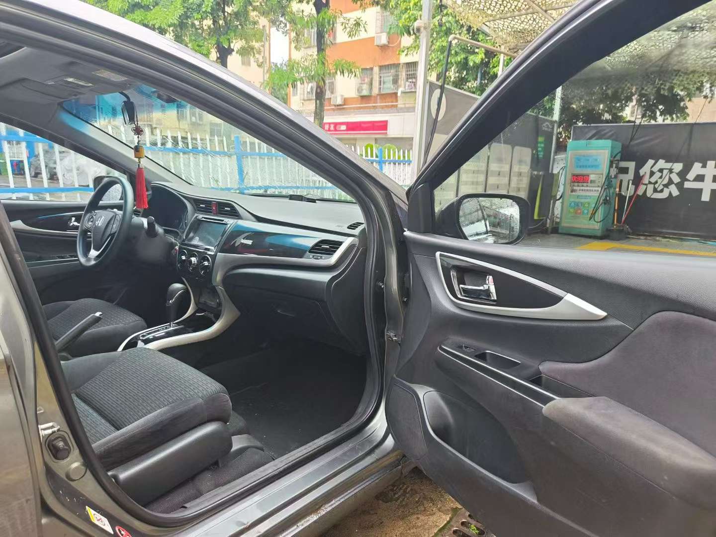 Honda Lingpai 1.8L Automatic Deluxe Edition 6