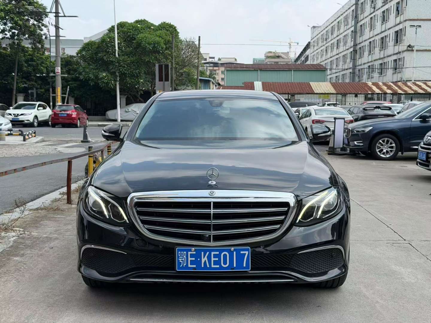 Mercedes-Benz E-Class E300L Sport Fashion