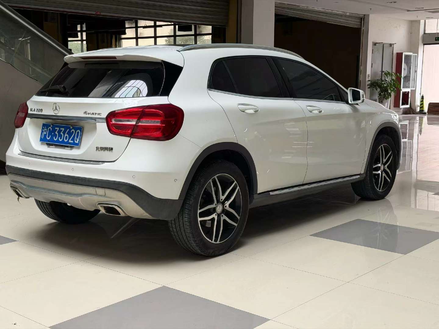 Mercedes-Benz GLA 2015 220 4MATIC 2.0T Fashion 9