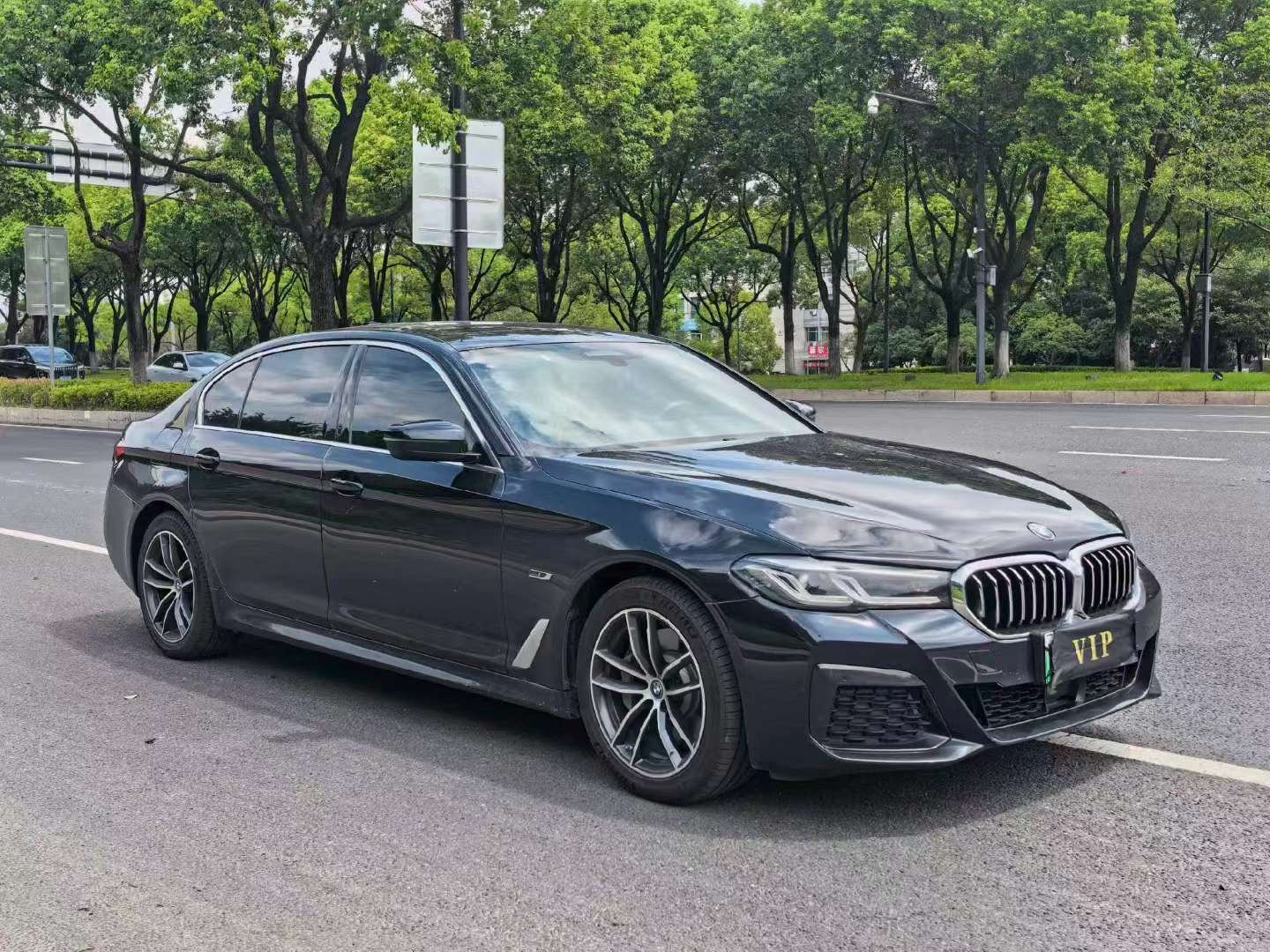 BMW 5 Series 2022 2.0T Pioneer Edition M Sport Package 3