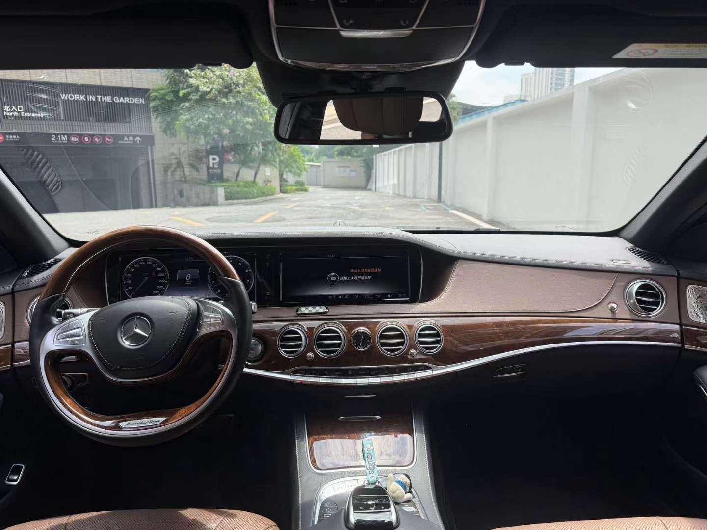 Mercedes-Benz S-Class S400L AWD 3.0T 5