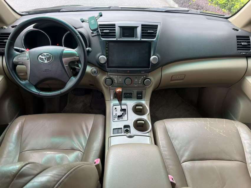 Toyota Highlander 2.7L Sport Edition 9