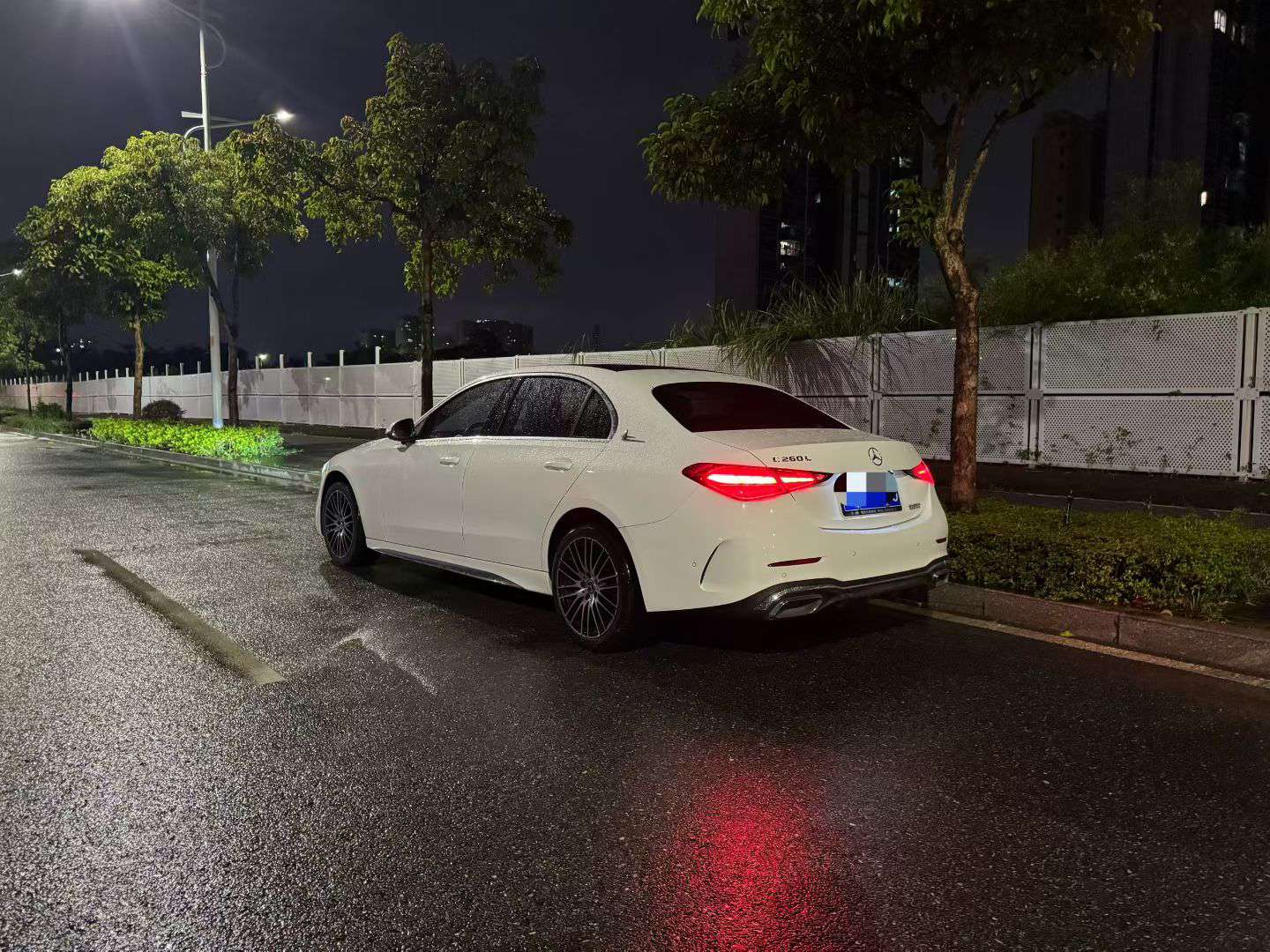 Mercedes-Benz C-Class C260L Sport Edition 4
