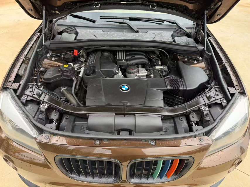 BMW X1 2.0 Automatic 5