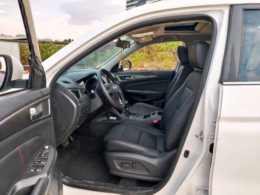 Changan CS75 1.8T Automatic 7