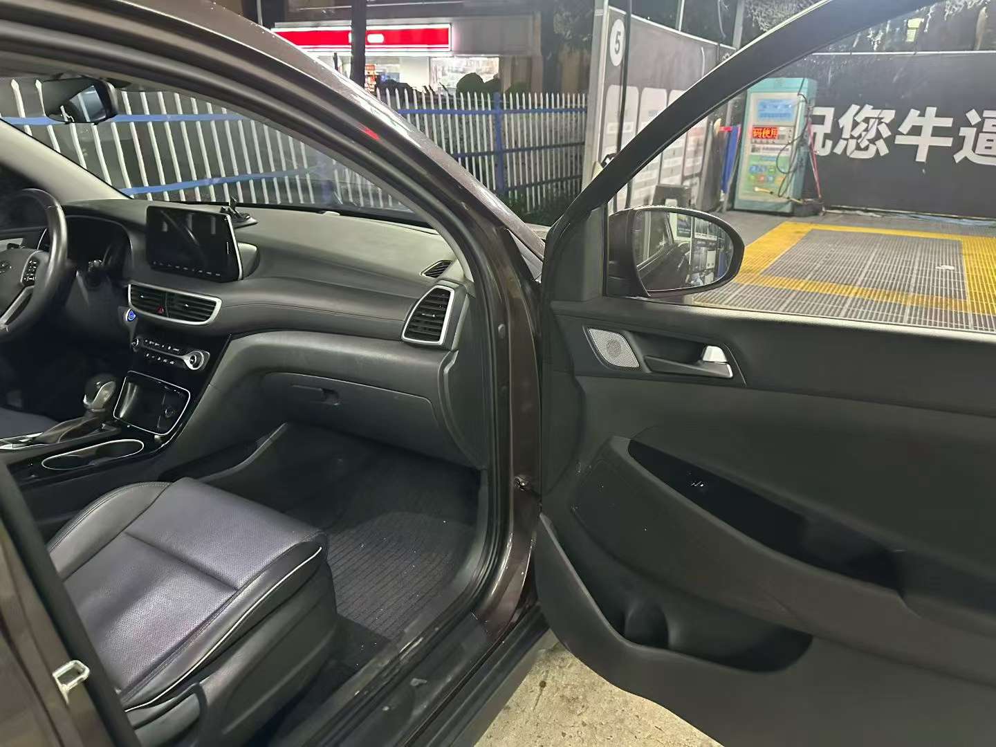 Hyundai Tucson 280TGDi FWD GLS Fashion Edition 6