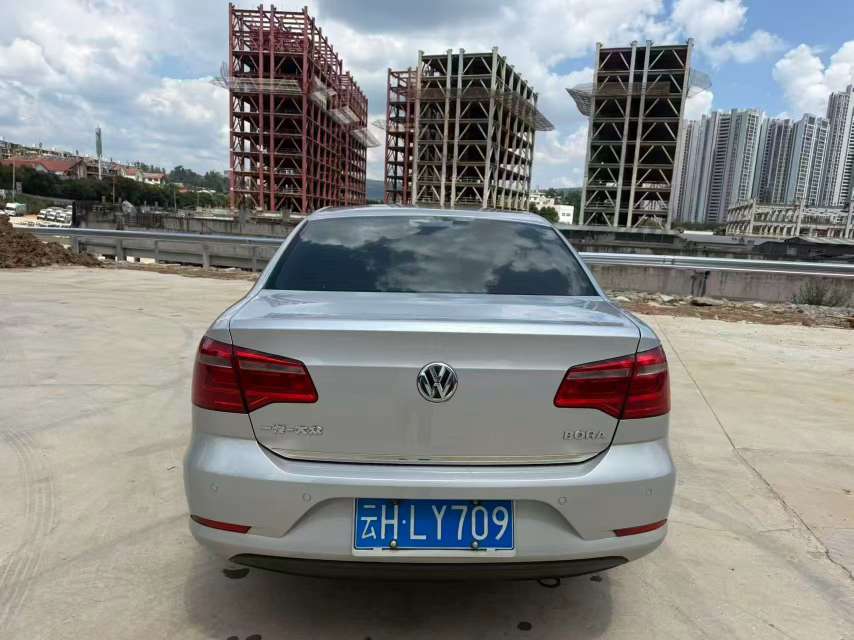 Volkswagen Bora 2