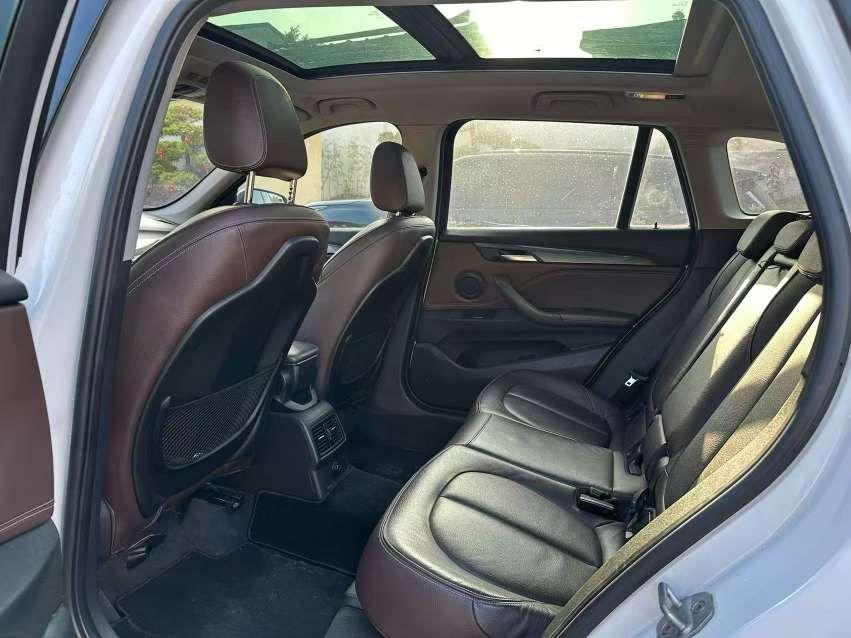 BMW X1 Premium 6