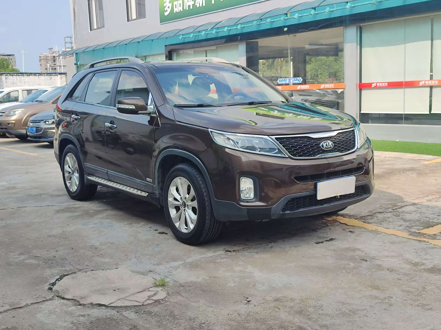 Kia Sorento 2.4L (Import) AWD High Trim 3