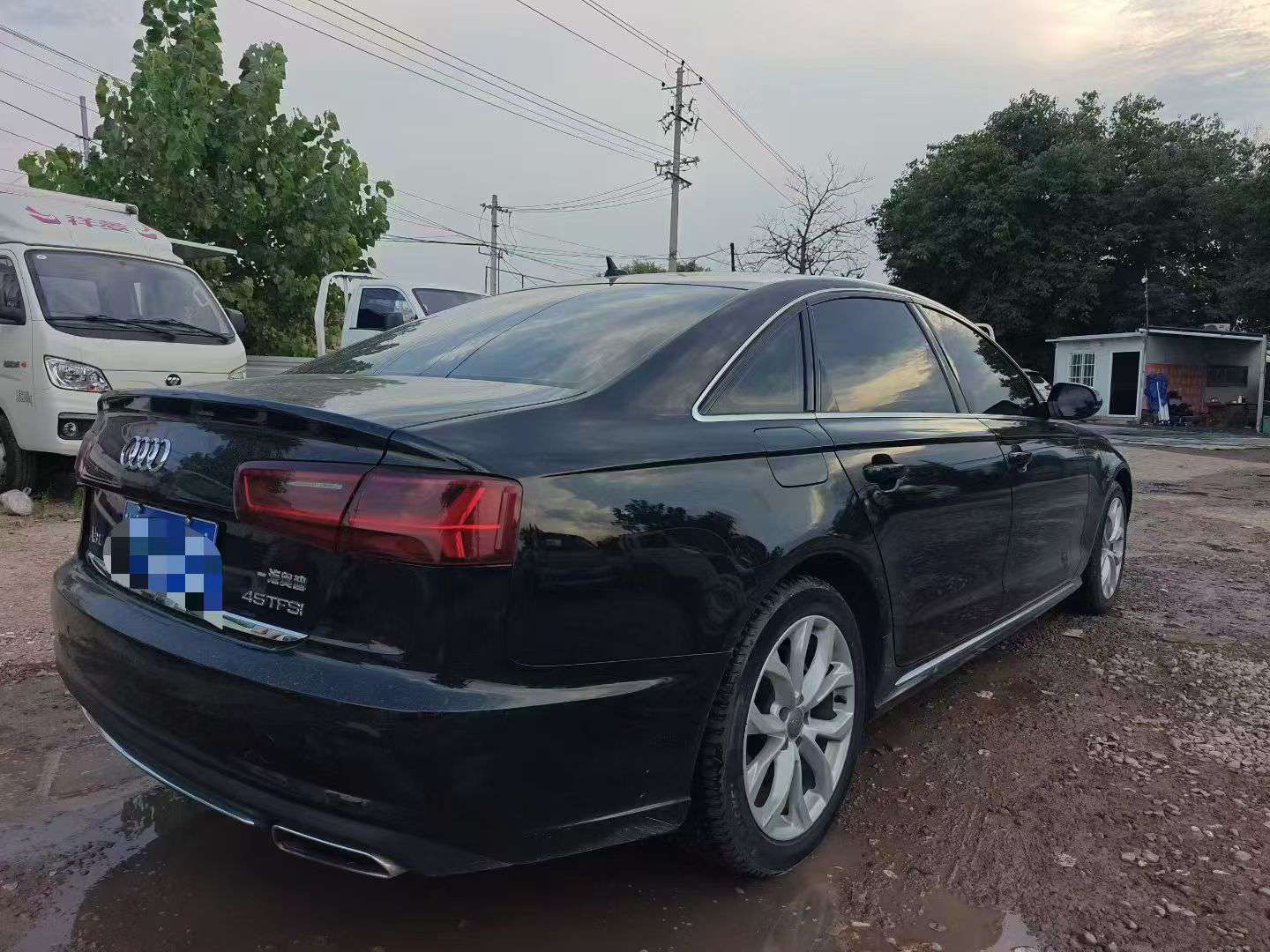 Audi A6L 1.8T Automatic with Sunroof 9