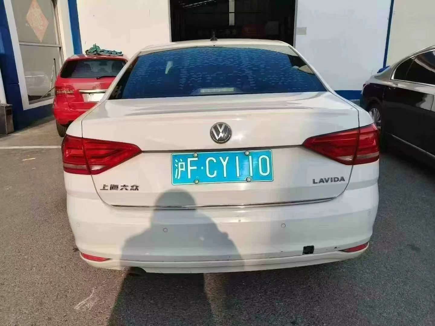 Volkswagen Lavida Facelift Automatic 5