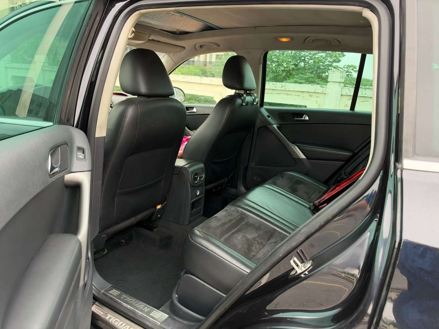 Volkswagen Tiguan 2012 2.0T 4WD Top Trim 7
