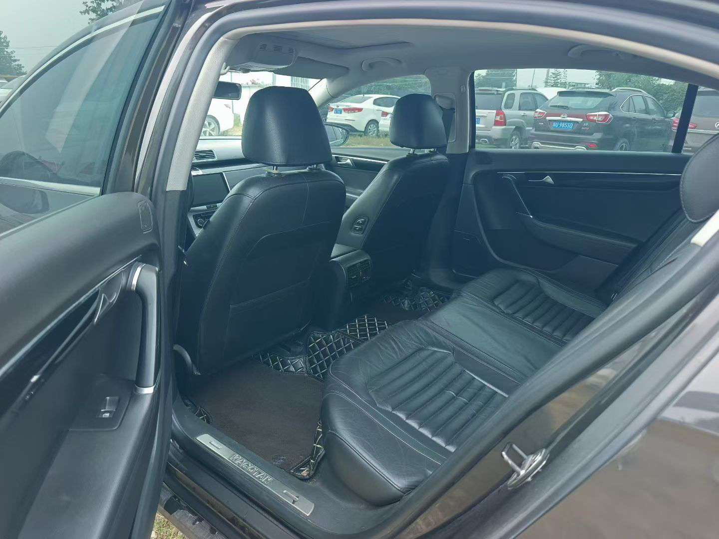 Volkswagen Magotan 2013 1.8T 6