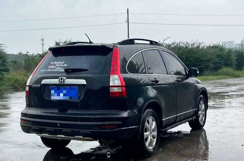 Honda CR-V 2010 2.0L 4WD with Sunroof 9