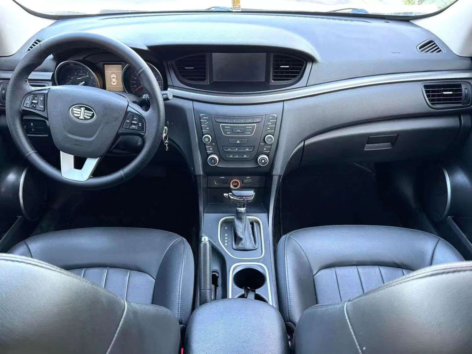 Bestune B50 1.4T Automatic with Sunroof 5