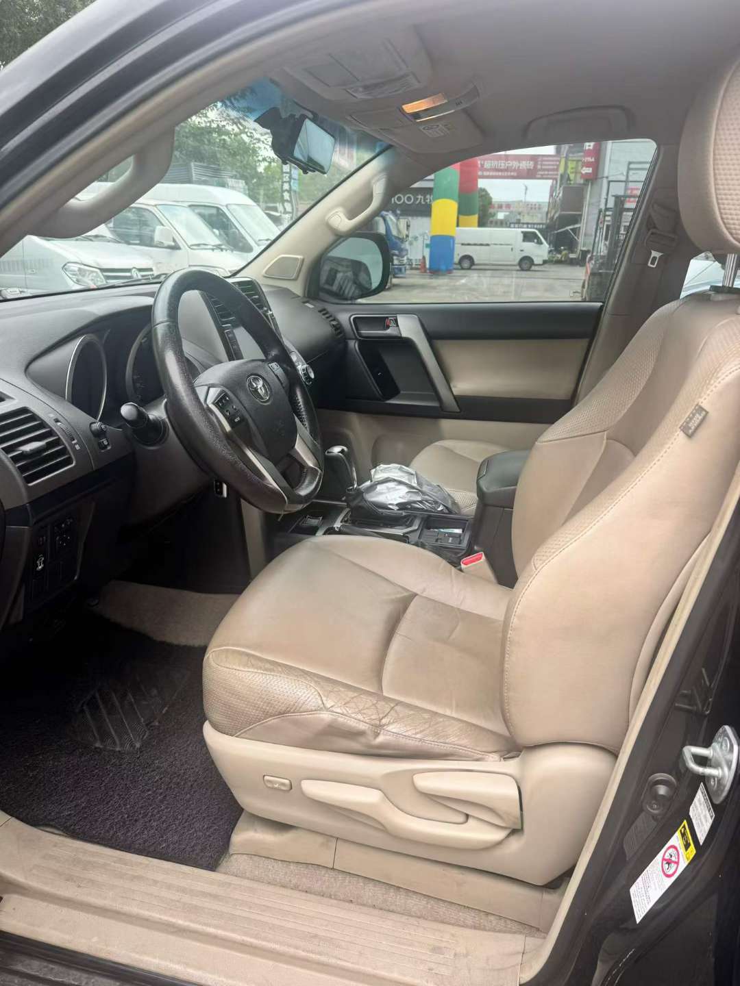 Toyota Prado TX 2.7L Luxury 3