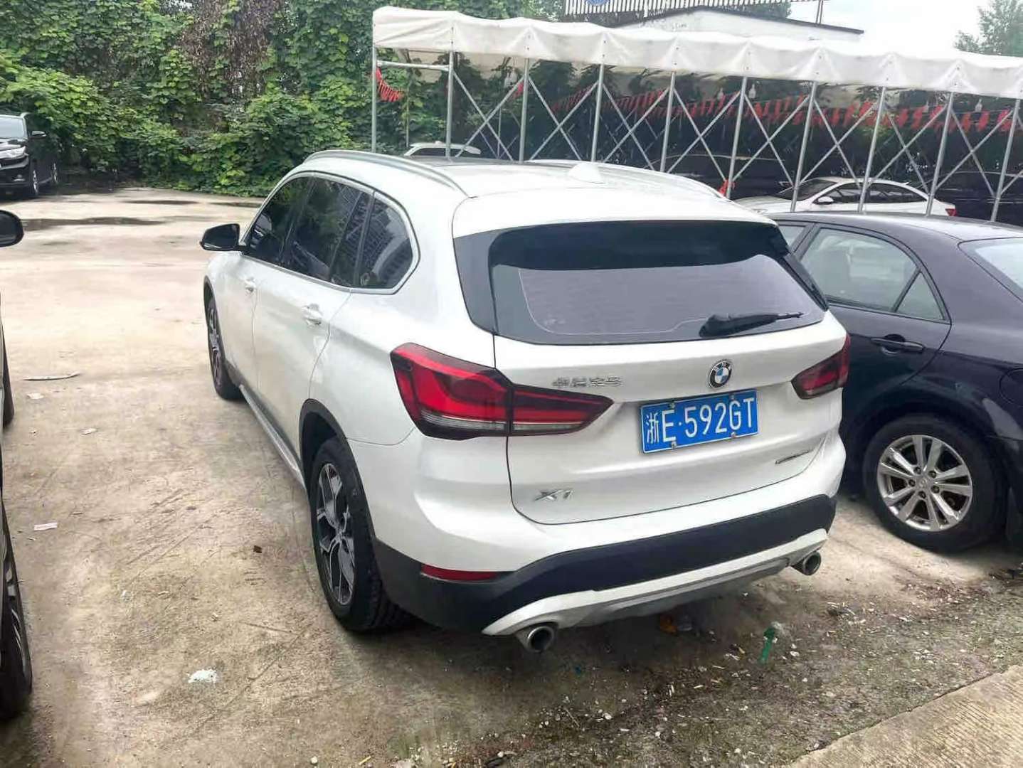 BMW X1 1.5T Premium Trim 4