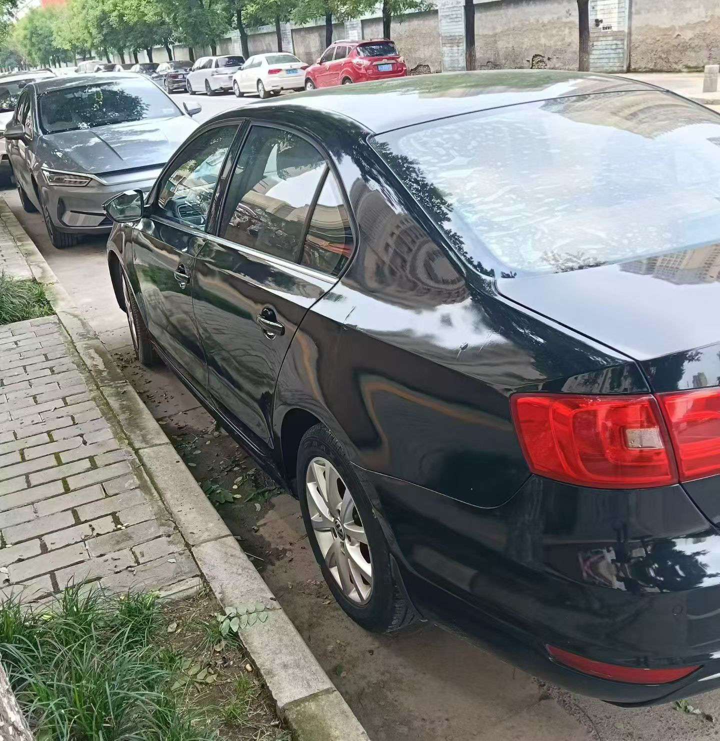 Volkswagen Sagitar 2012 1.4T 7