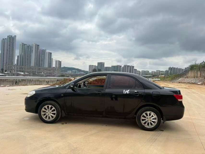 BYD G3 1.5L Manual Sunroof 5