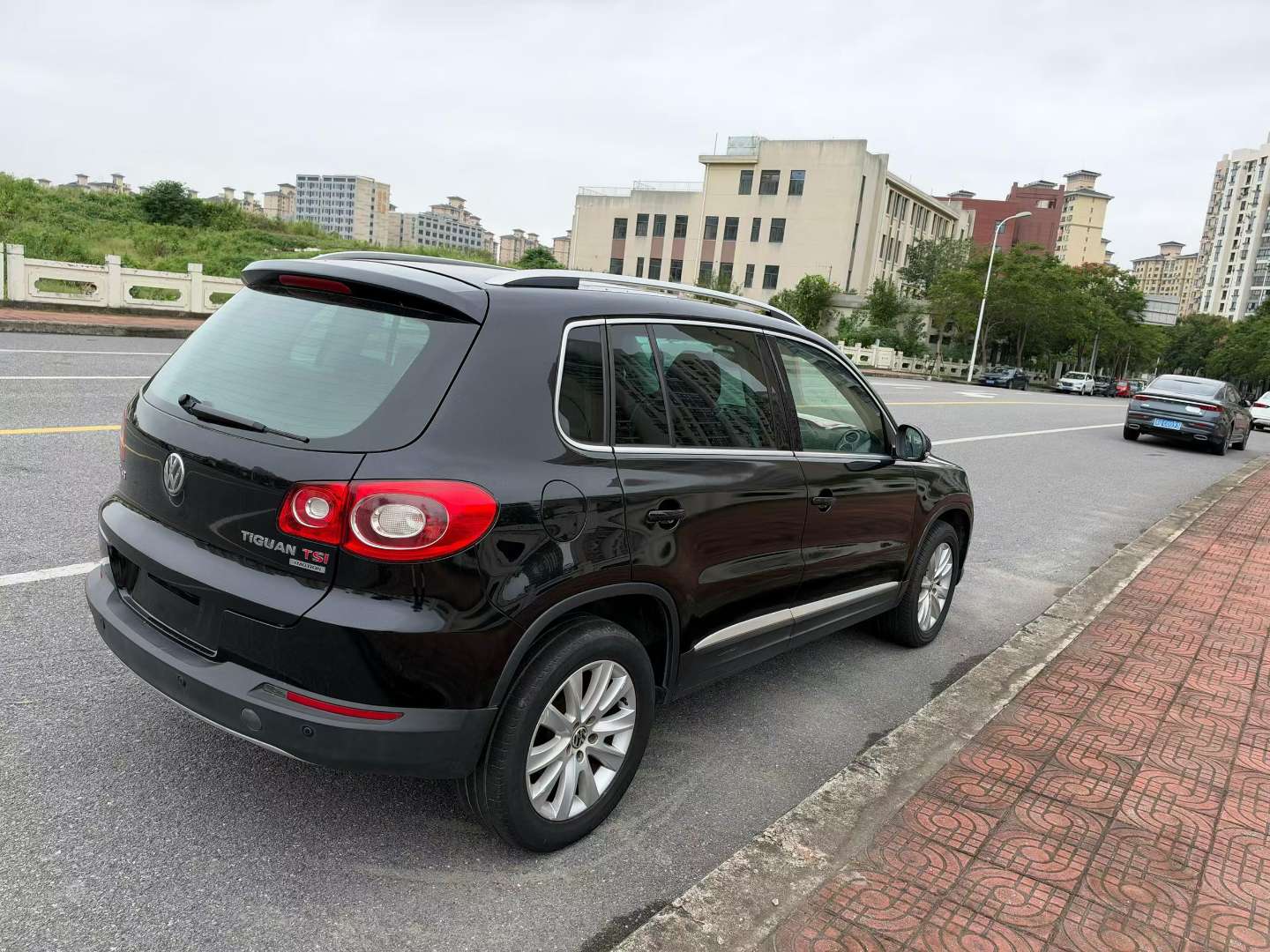 Volkswagen Tiguan 2012 2.0T 4WD Top Trim 5