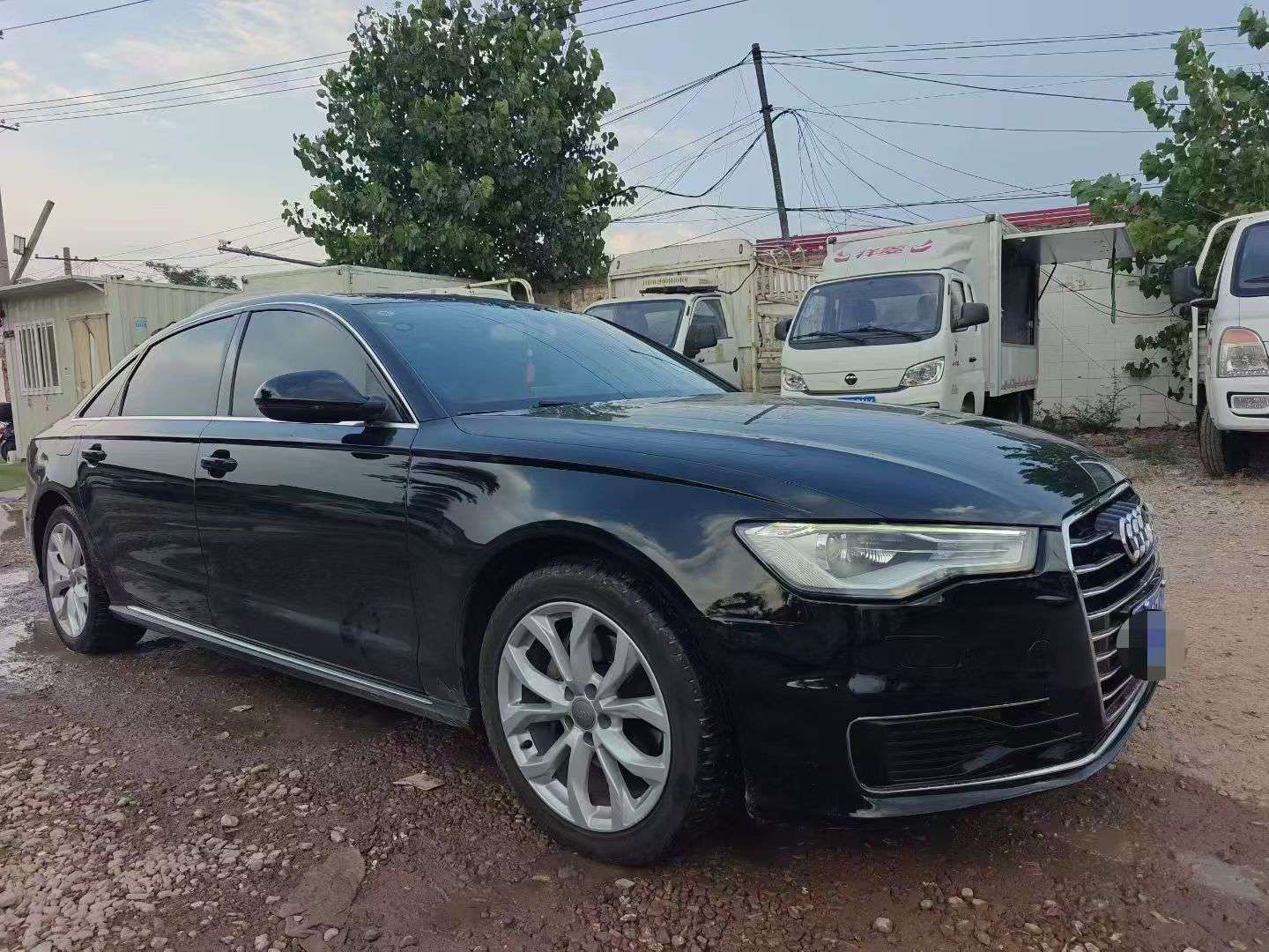 Audi A6L 1.8T Automatic with Sunroof 3