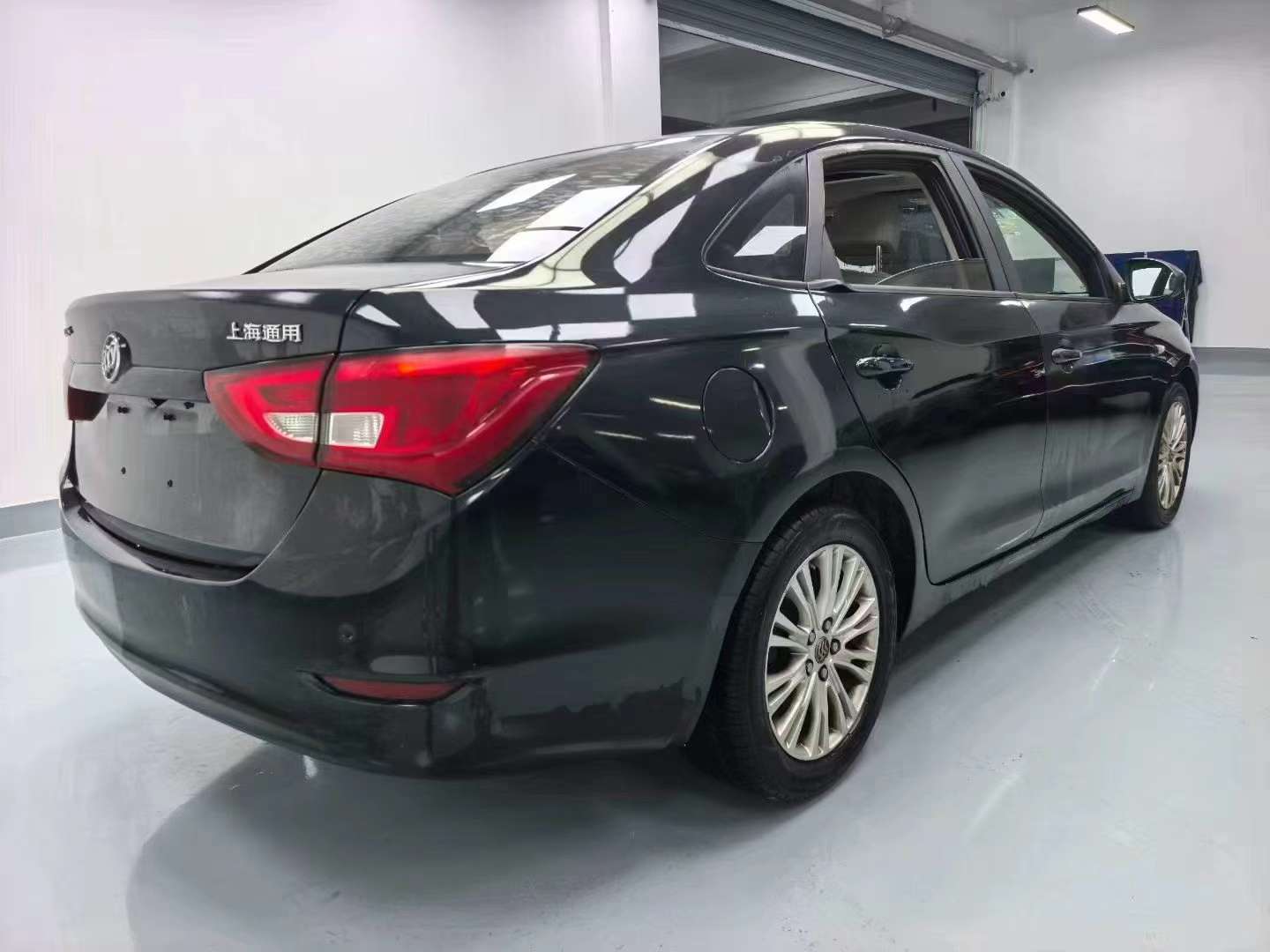 Buick Excelle 4