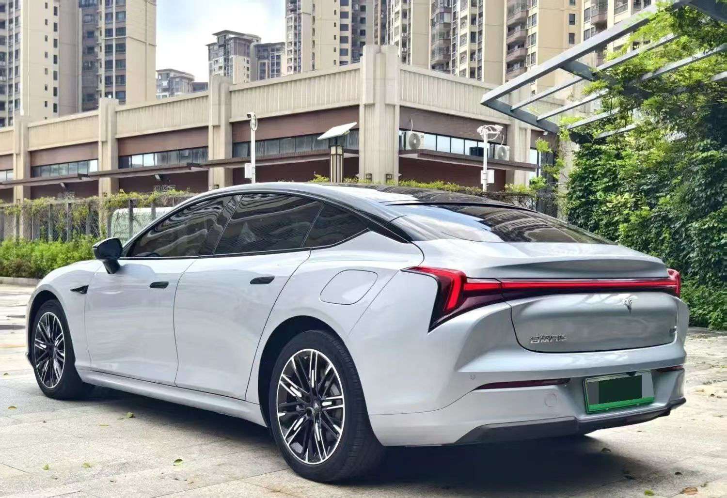 Neta S Coupe 1060 Lete Edition Hybrid 8