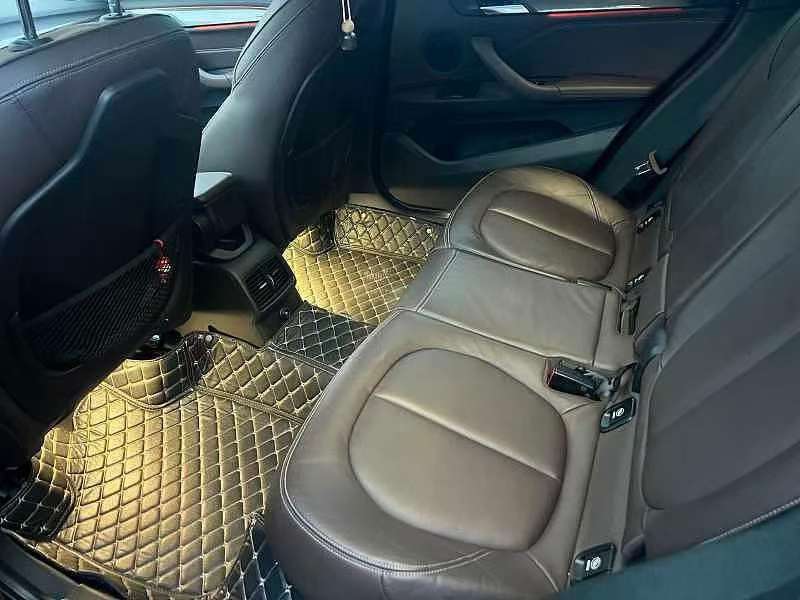 BMW X1 sDrive18Li Luxury 4