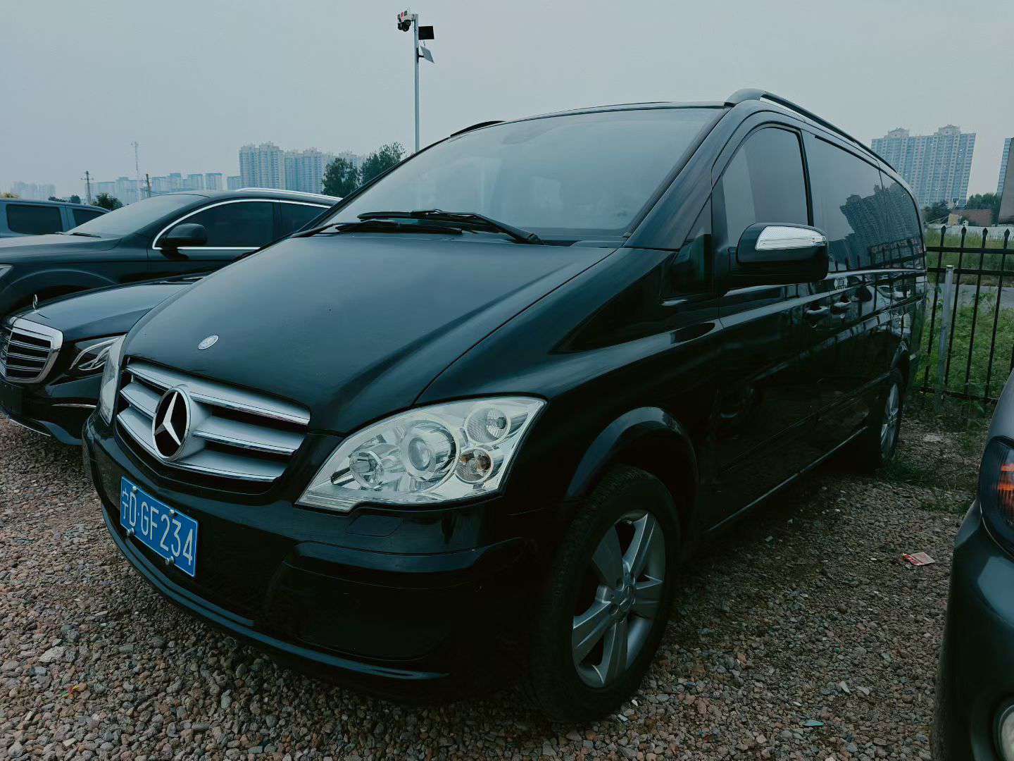 Mercedes-Benz Vito 7-Seater Luxury 2